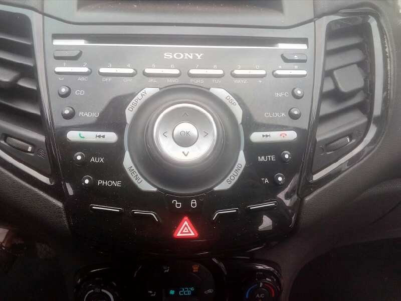 ford fiesta (ccn) del año 2015