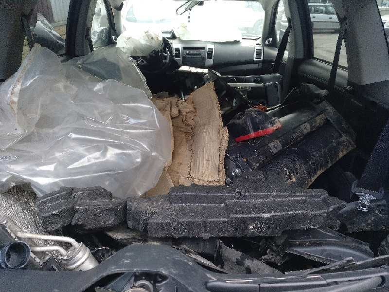 mitsubishi outlander (cw0) del año 2010