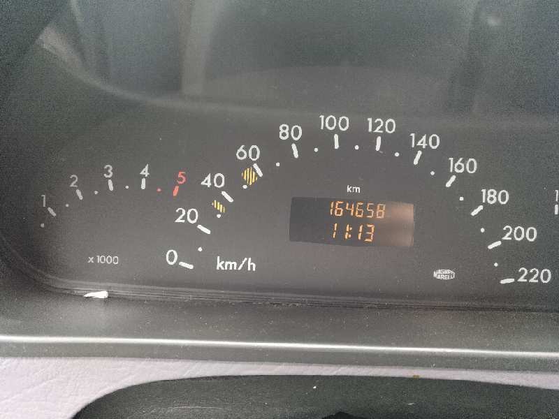 mercedes-benz clase a (w168) del año 2004