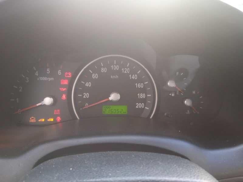 kia carnival del año 2007