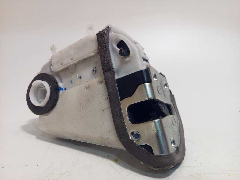 Recambio de cerradura puerta trasera izquierda para subaru xv 2.0 diesel cat referencia OEM IAM 62142FJ010  