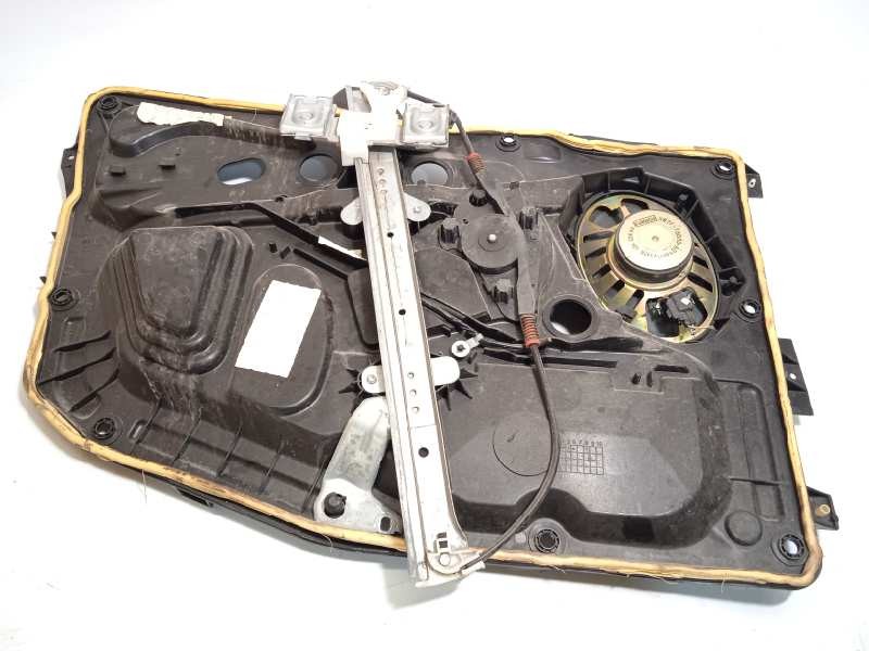 Recambio de elevalunas delantero derecho para ford fiesta (cbk) ghia referencia OEM IAM 1546517  2S61A045H16A