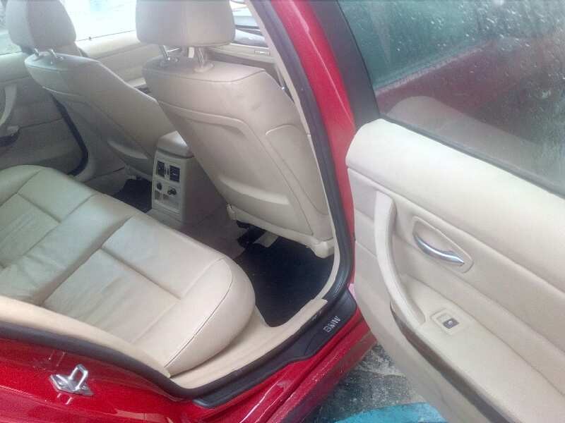 bmw serie 3 berlina (e90) del año 2010