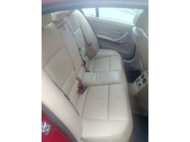 bmw serie 3 berlina (e90) del año 2010