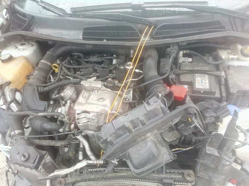 ford fiesta (ccn) del año 2015