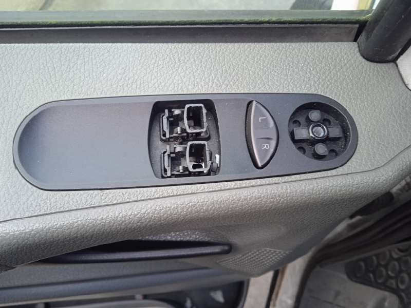 mercedes-benz vito mixto 06.2003  del año 2005