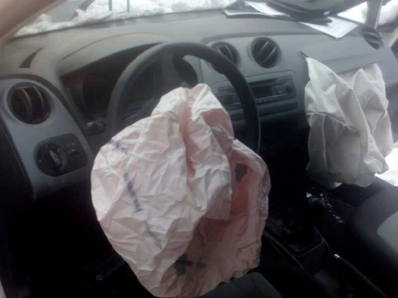 seat ibiza sc (6j1) del año 2015