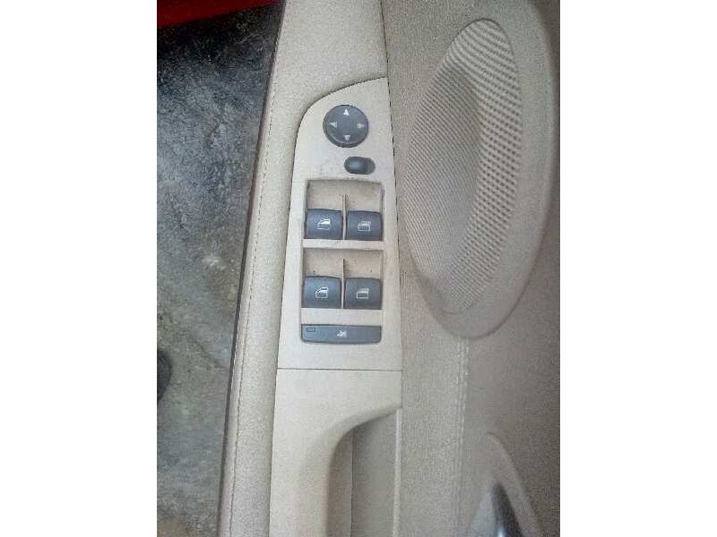 bmw serie 3 berlina (e90) del año 2010