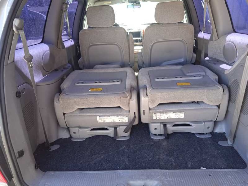 kia carnival ii del año 2005