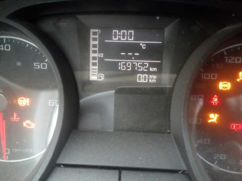 seat ibiza sc (6j1) del año 2015