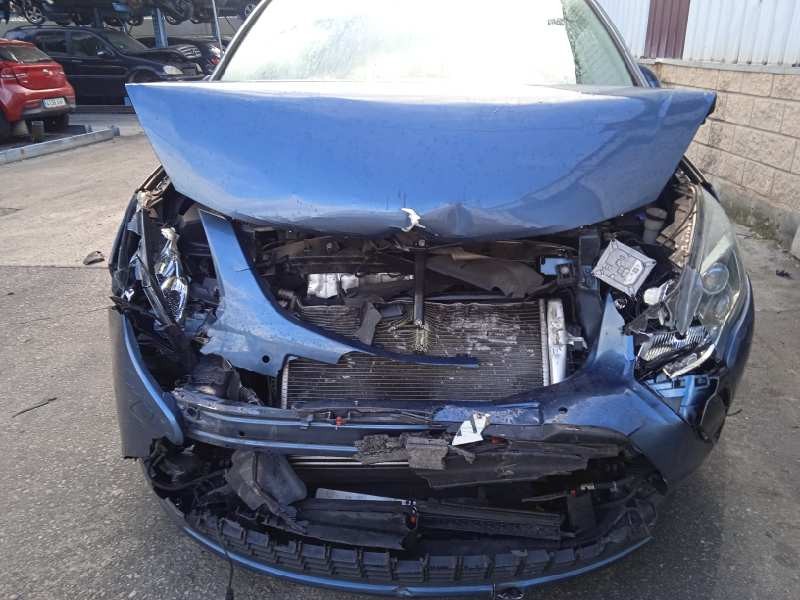 opel zafira tourer del año 2014