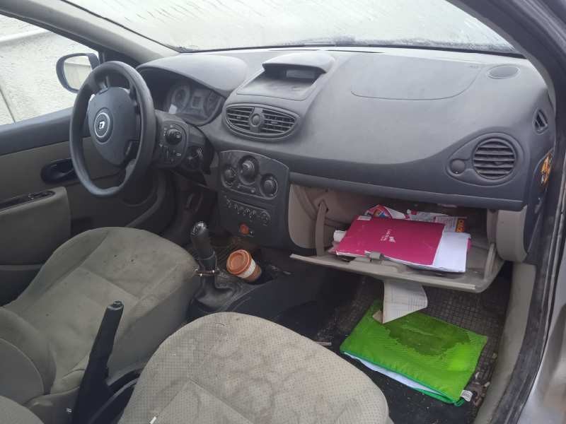 renault clio iii del año 2005