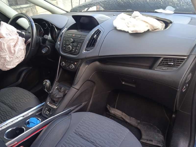 opel zafira tourer del año 2014