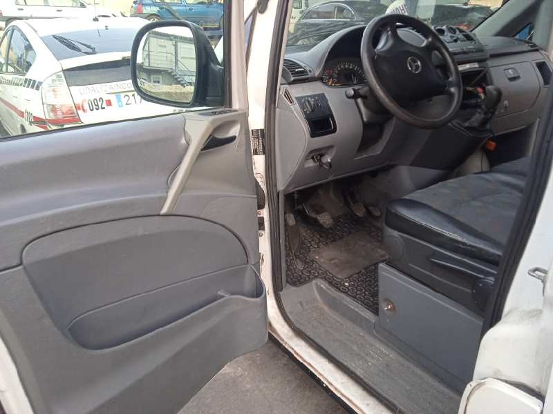 mercedes-benz vito mixto 06.2003  del año 2005