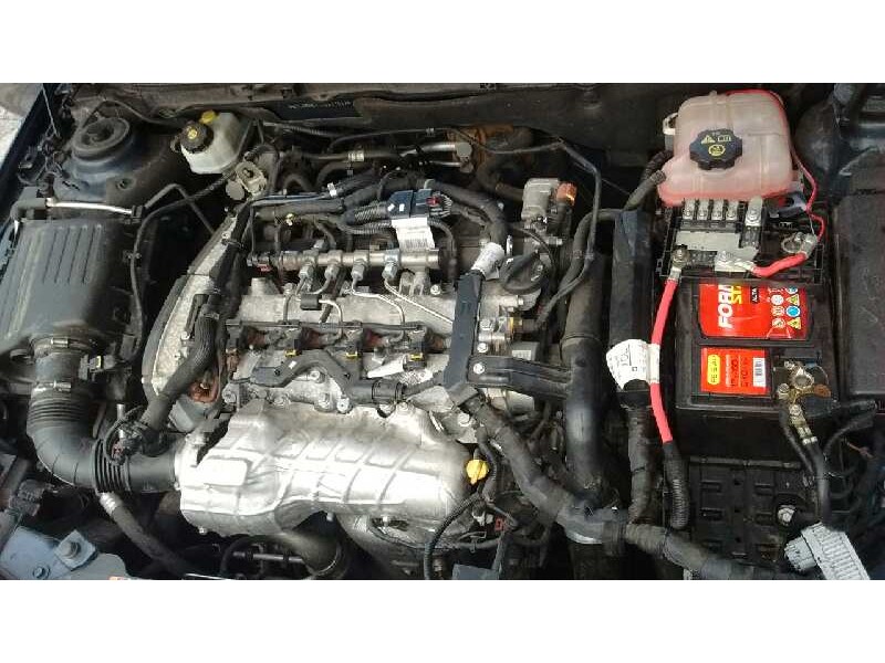 opel insignia berlina del año 2011