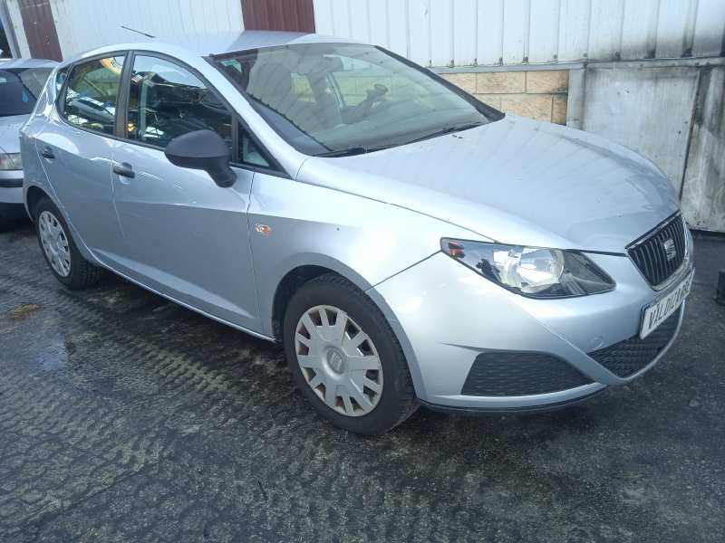 seat ibiza (6j5) del año 2008