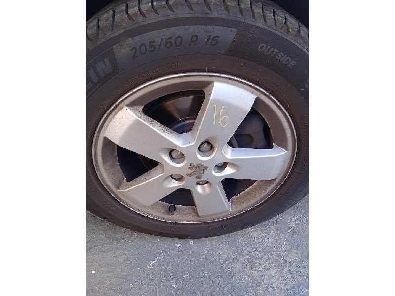 peugeot 407 del año 2009