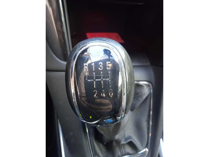 opel zafira tourer del año 2014