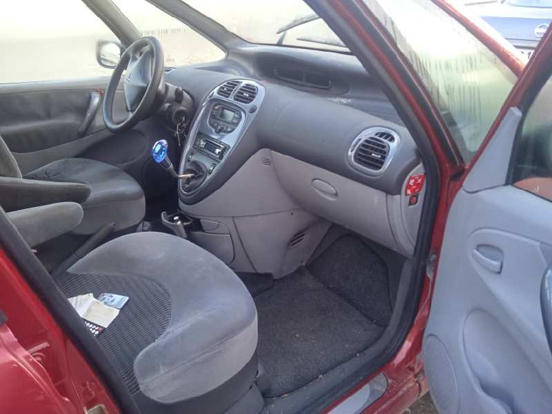 citroën xsara picasso del año 2004