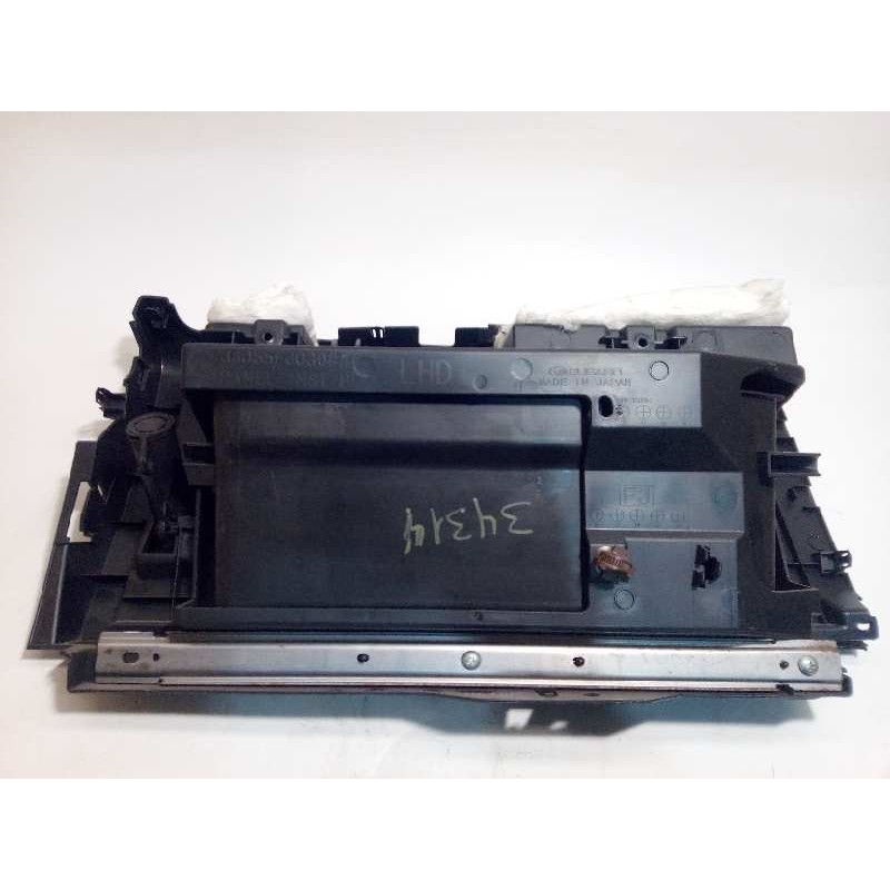 Recambio de guantera para subaru xv 2.0 diesel cat referencia OEM IAM 66055FJ030  