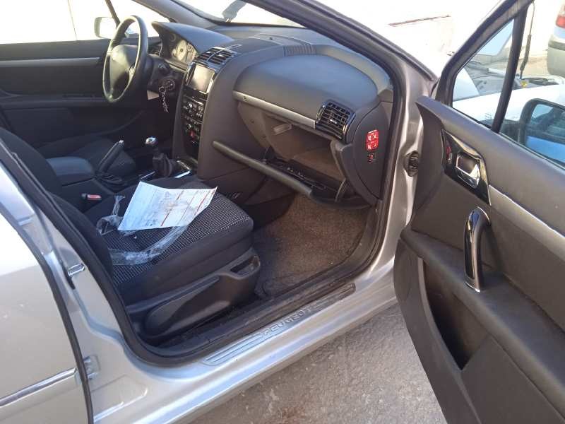 peugeot 407 del año 2009