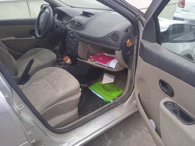 renault clio iii del año 2005