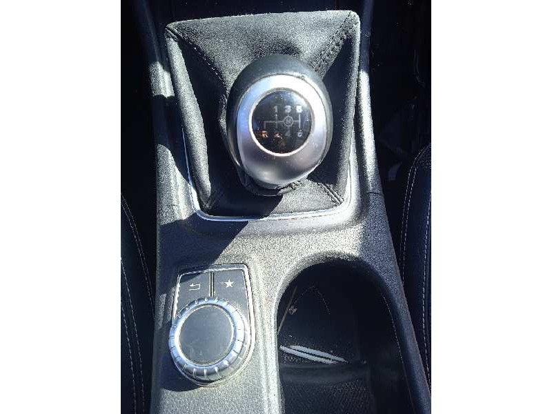 mercedes-benz clase cla (w117) del año 2016