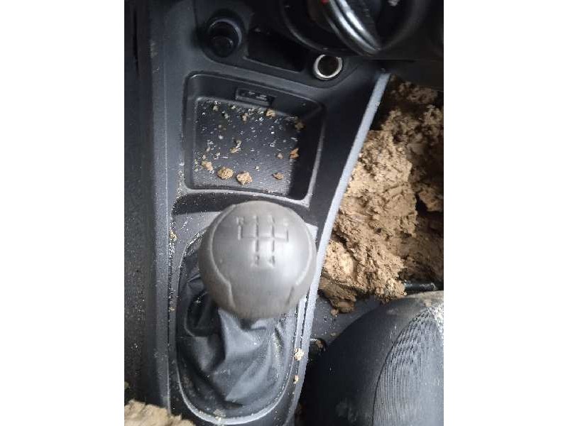 kia rio del año 2011