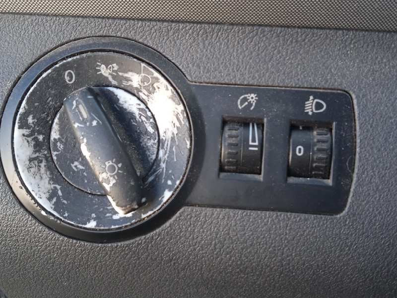 volkswagen touran (1t1) del año 2004