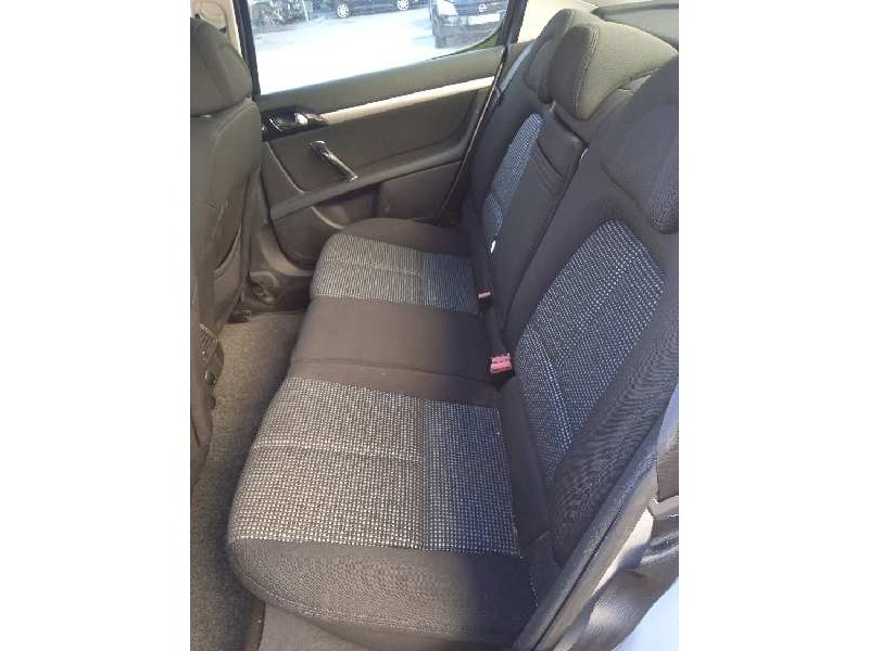 peugeot 407 del año 2009