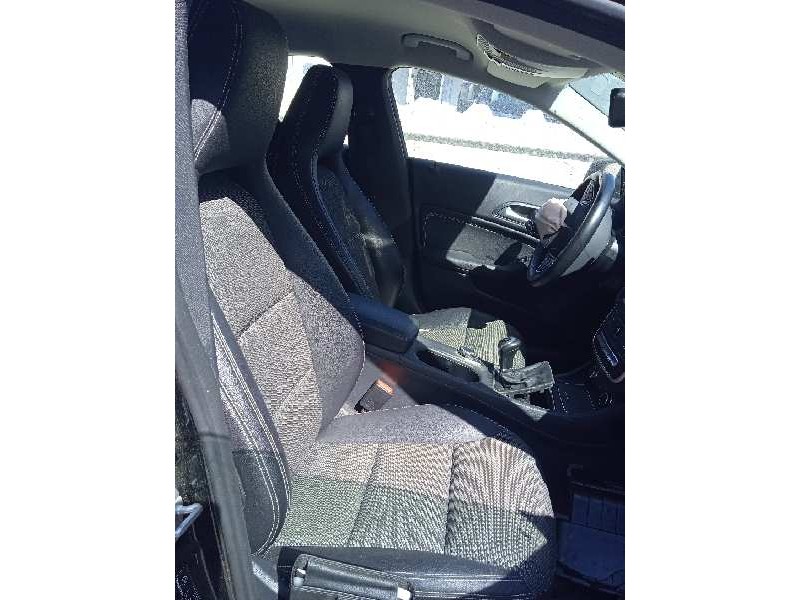 mercedes-benz clase cla (w117) del año 2016