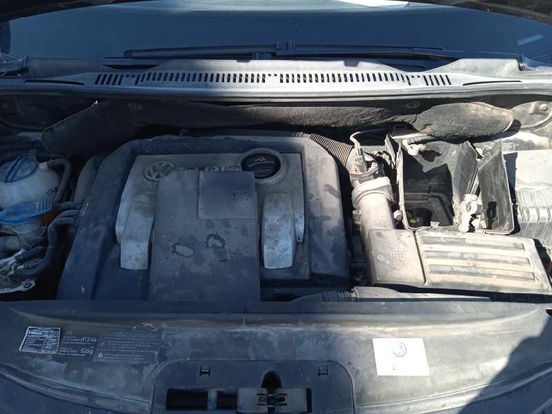 volkswagen touran (1t1) del año 2004