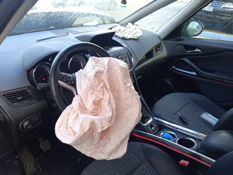 opel zafira tourer del año 2014