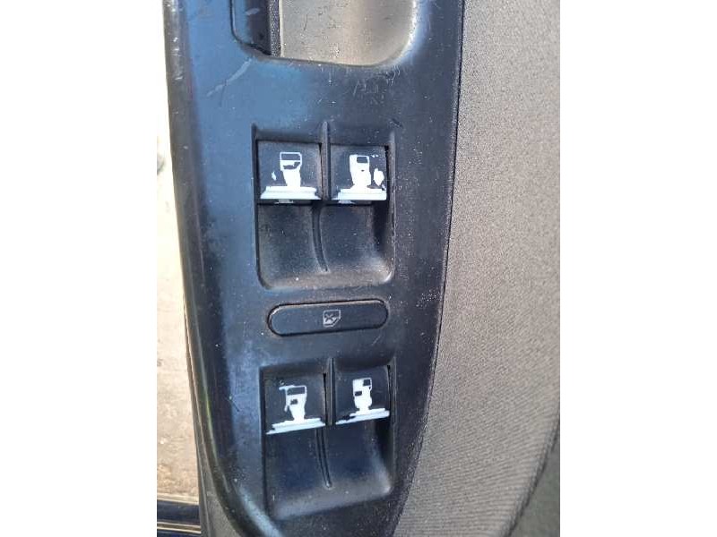 volkswagen touran (1t1) del año 2004