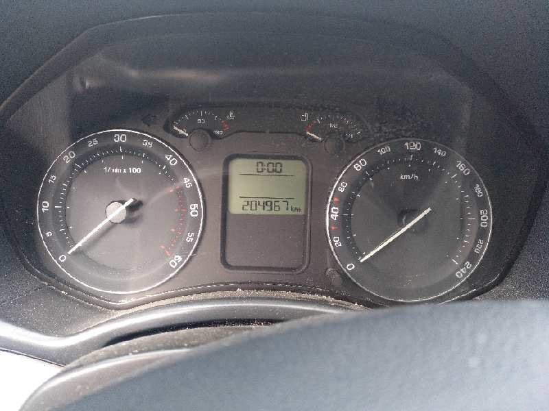 skoda octavia berlina (1z3) del año 2005