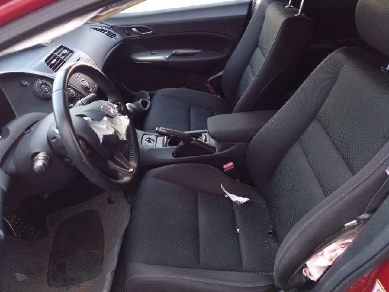 honda civic berlina 5 (fk) del año 2010