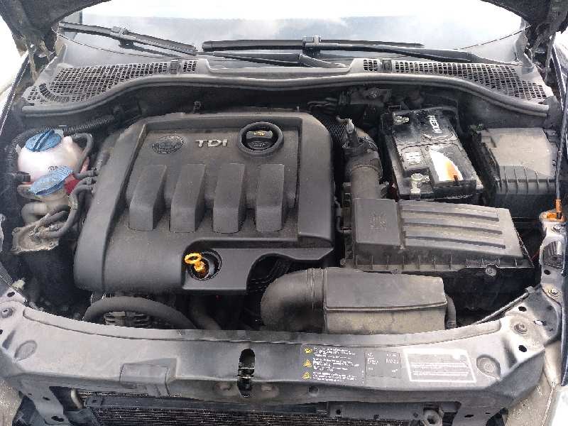 skoda octavia berlina (1z3) del año 2005