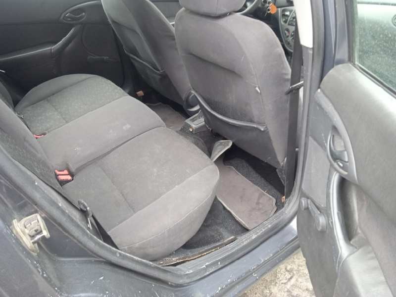 ford focus turnier (cak) del año 2003