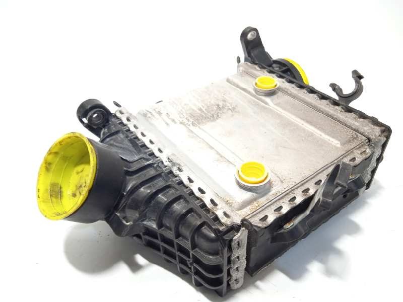 Recambio de intercooler para mercedes-benz clase e familiar (bm 213) e 220 d (213.204) referencia OEM IAM A6540900100  