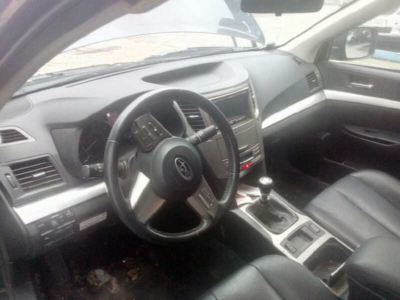 subaru legacy lim. b14 del año 2010