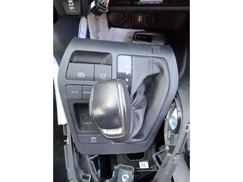 toyota rav4 del año 2020