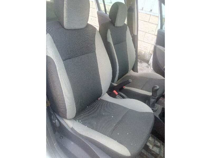 renault clio iii del año 2009