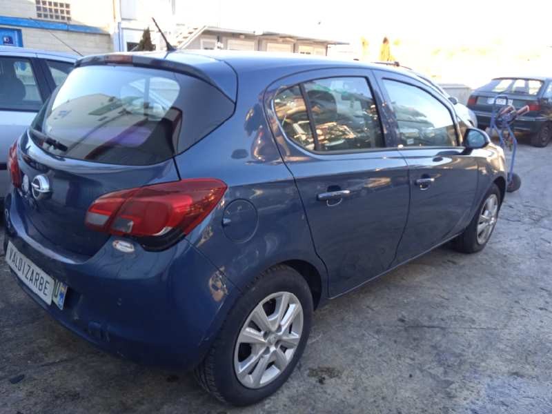 opel corsa e del año 2015