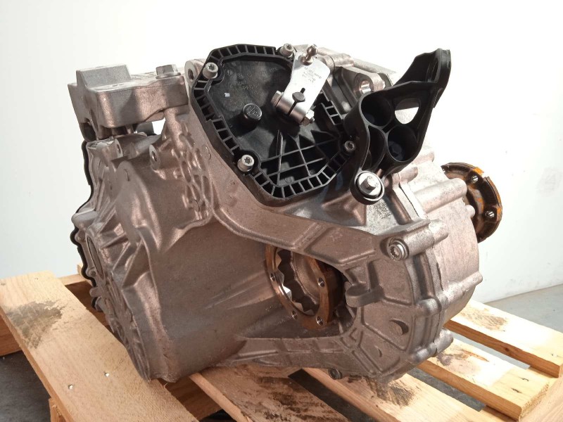 Recambio de caja cambios para volkswagen t-cross 1.0 tsi referencia OEM IAM URG 0CW30002000E 0CW300020