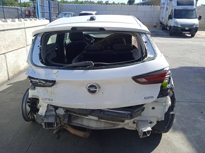 opel astra k lim. 5türig del año 2016