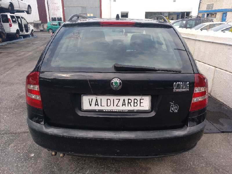 skoda octavia berlina (1z3) del año 2005