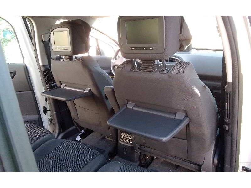 peugeot 5008 del año 2013