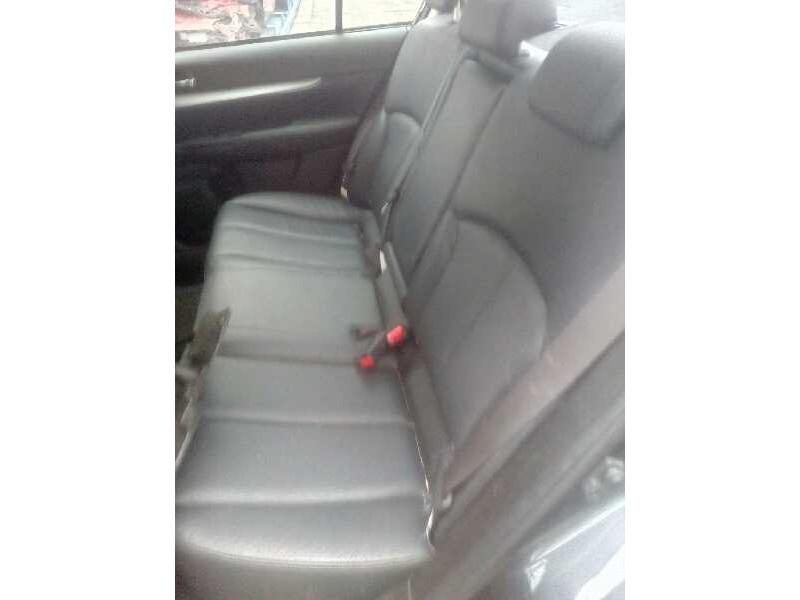 subaru legacy lim. b14 del año 2010