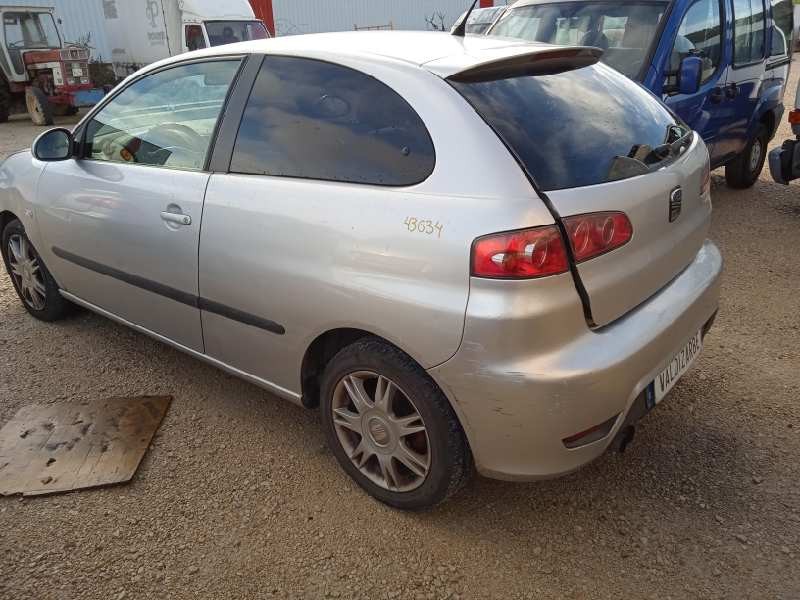 seat ibiza (6l1) del año 2004