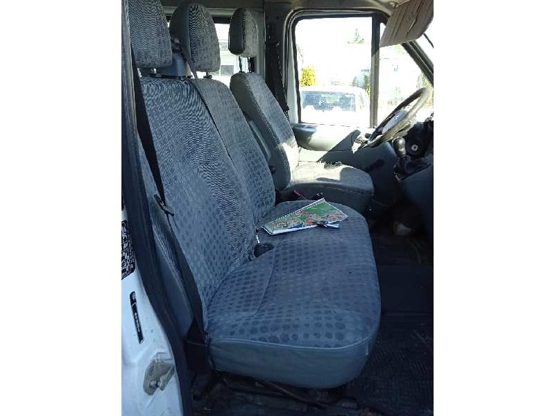 ford transit combi ´06 del año 2007